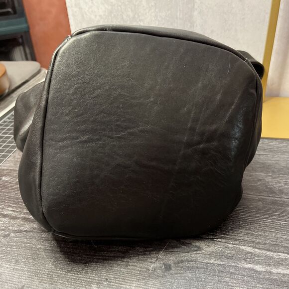 MARINO ORLANDI BLACK embossed, Italian Leather Shoulder Bag- Handbag- Sling - Picture 11 of 12